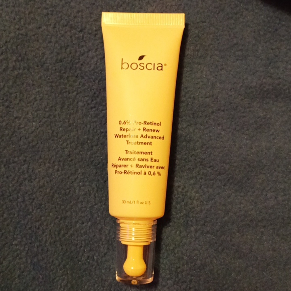Boscia 0.6% pro retinol waterless advanced treatment.